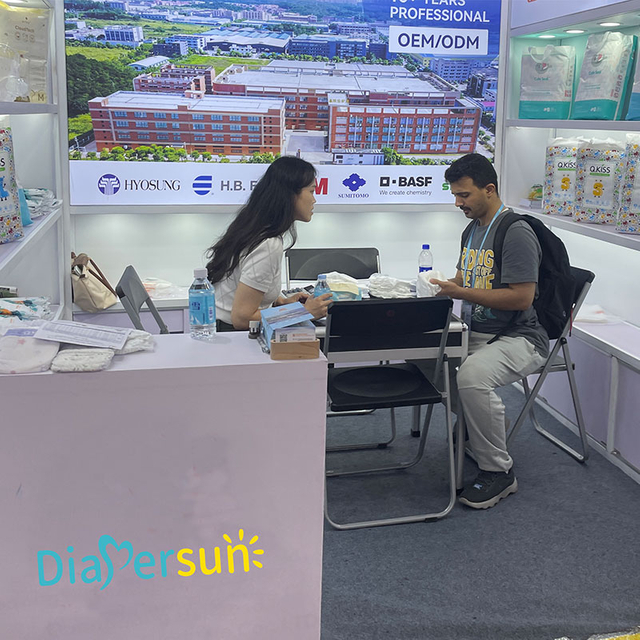 Diapersun International Exhibition Sanitary Products Showcase